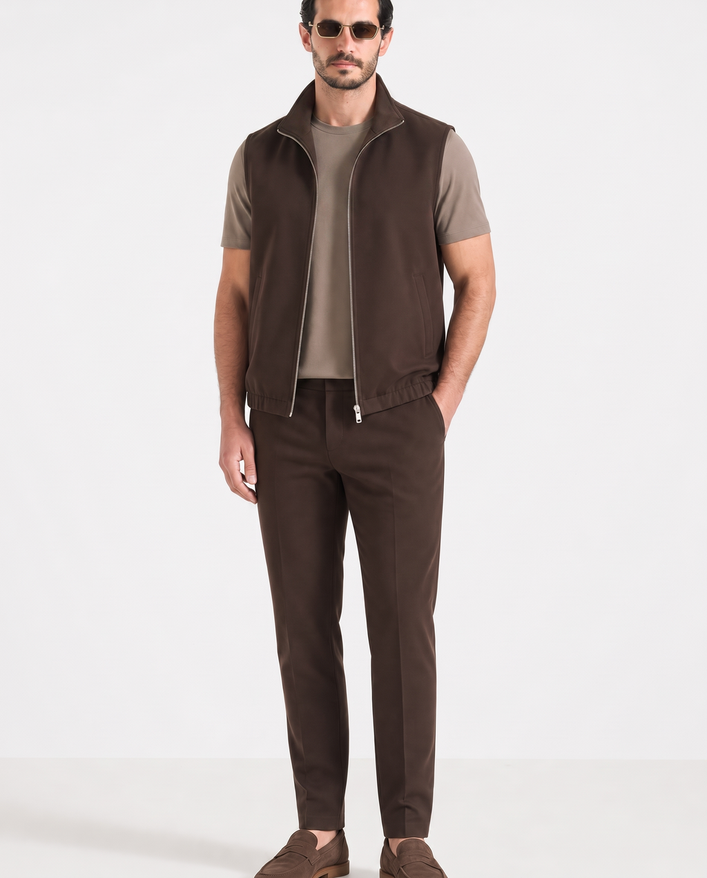 Amaro Vello Brown Summer Set on model