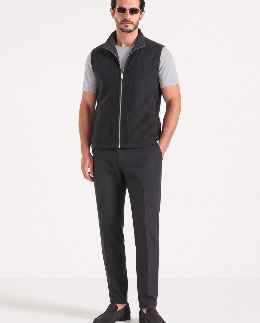 Amaro Vello Gray Summer Set on model