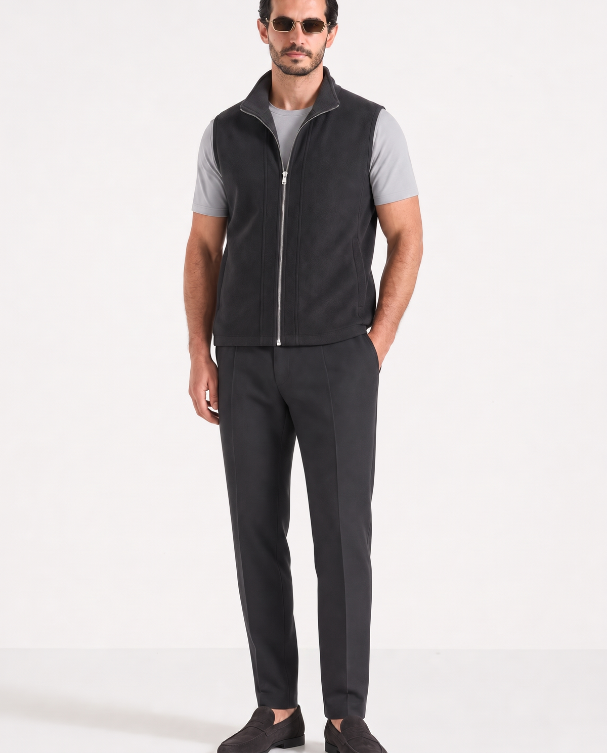 Amaro Vello Gray Summer Set on model